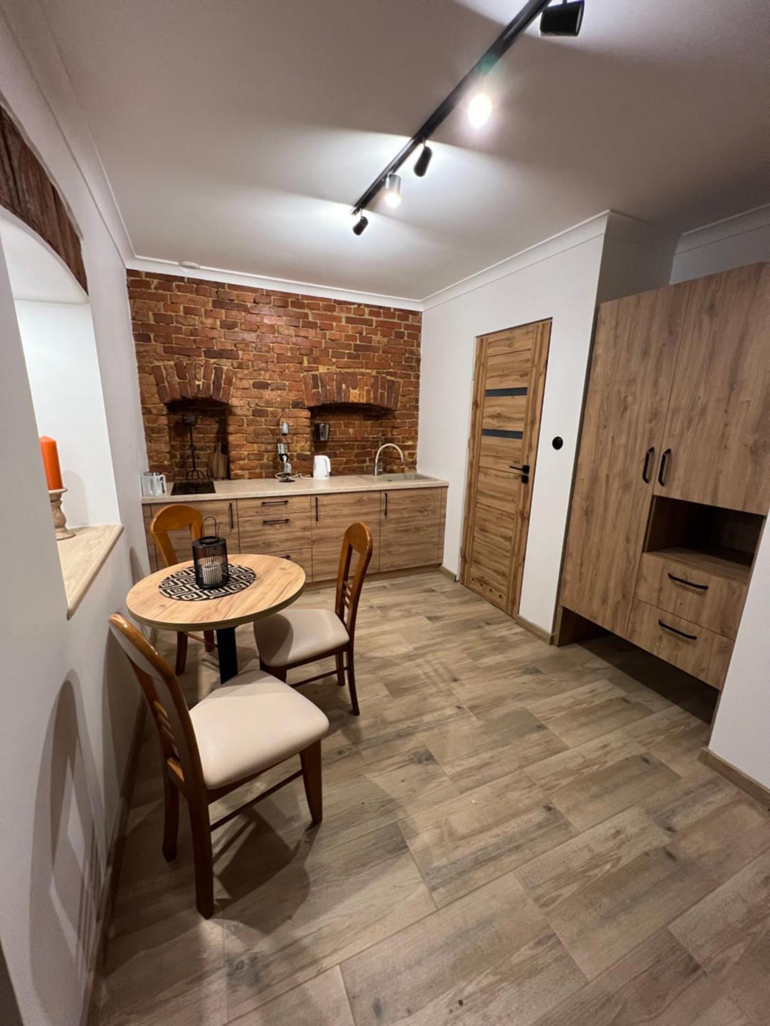 Apartamenty K9 Kalwaria Zebrzydowska Exterior foto